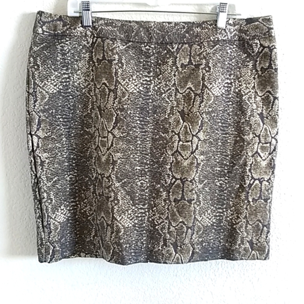 *NEW* Worthington Gold Metallic & Black Snakeskin 🐍Jacquard Pencil Skirt Sz 16